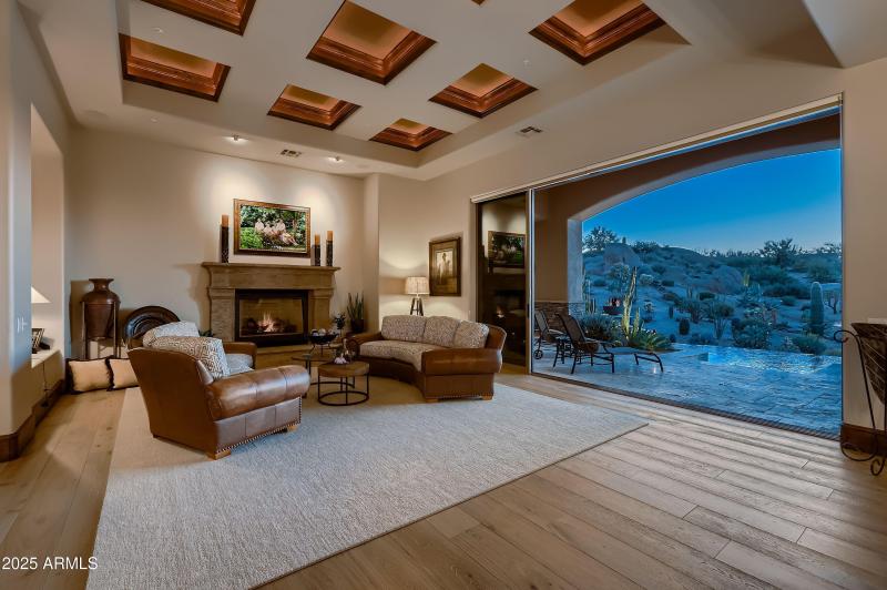 29694 N 105th Way - MLS Sized - 007 - 06