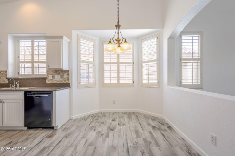 11-web-or-mls-18083 W Douglas Way, Surpi