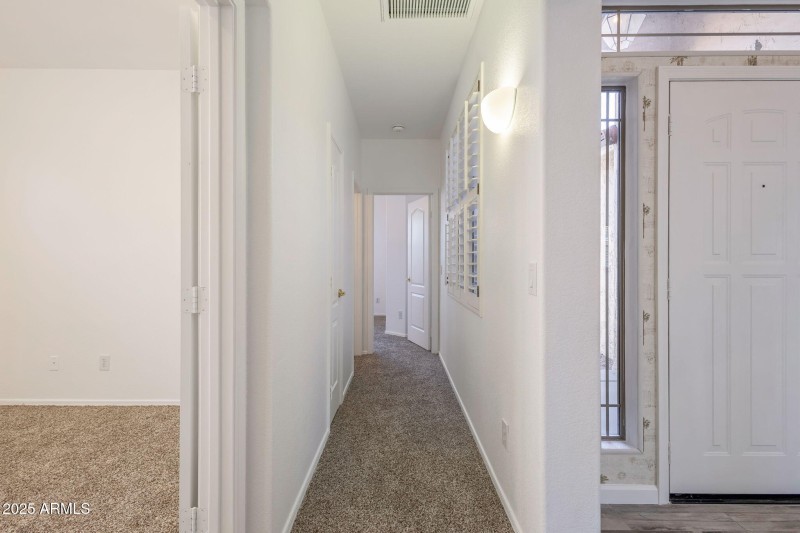 24-web-or-mls-18083 W Douglas Way, Surpi