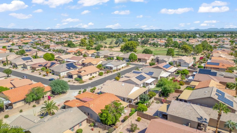 36-web-or-mls-18083 W Douglas Way, Surpi