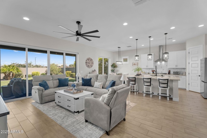 8-web-or-mls-San Tan-8