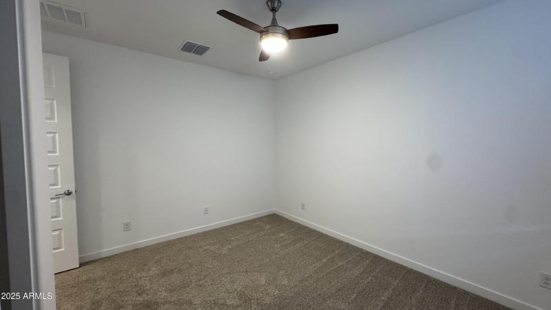 6D0C4751-DABA-4EAF-8548-DE5C81A5F0A1