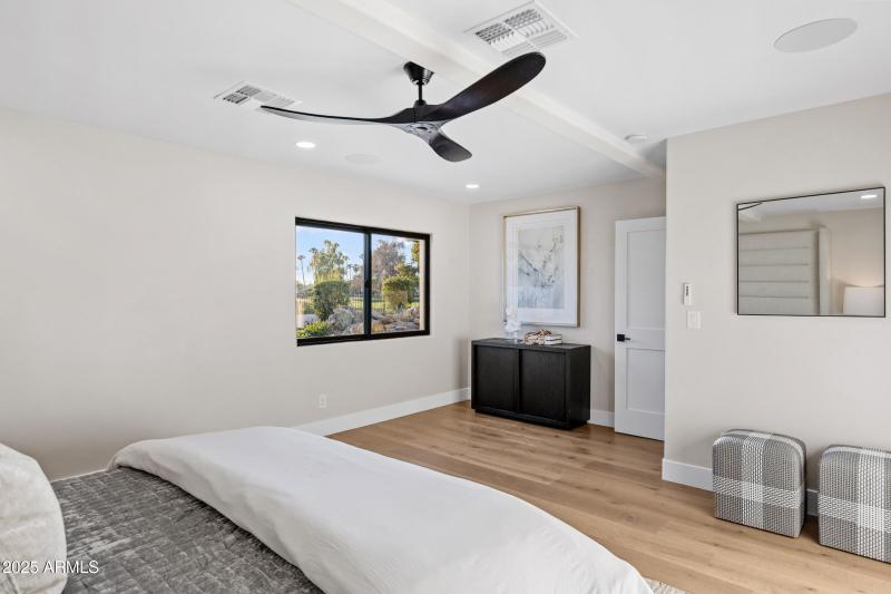 8436 N Vía Linda-20