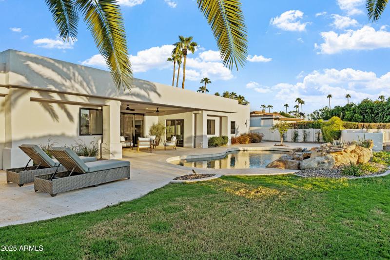 8436 N Vía Linda-39