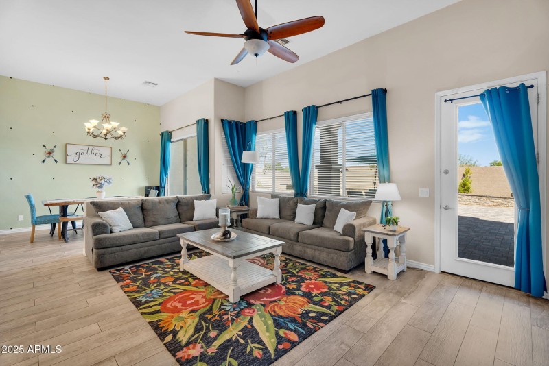 10-web-or-mls-Gardenia-25