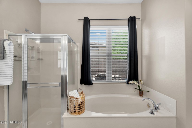 33-web-or-mls-Gardenia-33