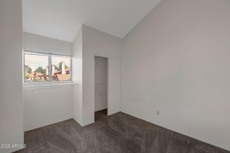 11-web-or-mls-Qp-5444