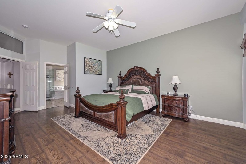 Primary Bedroom-Bath