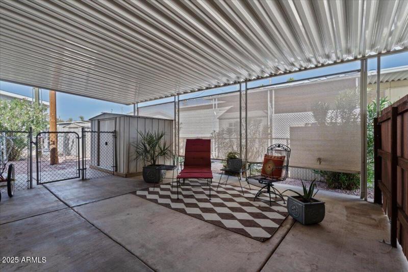 Outdoor sitting area