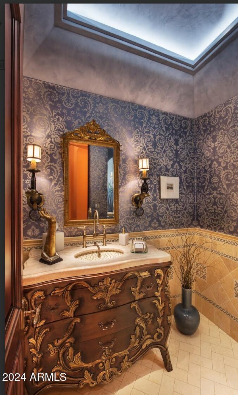 Main Powder Room