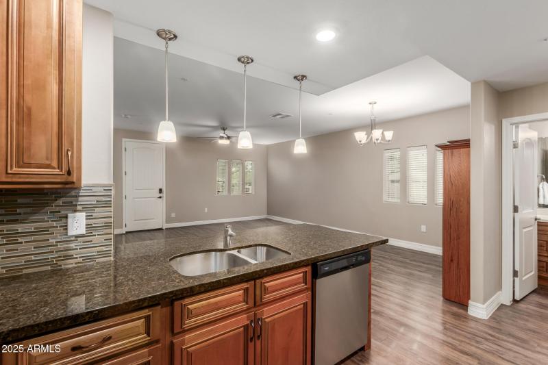 2821 S SKYLINE DR 107