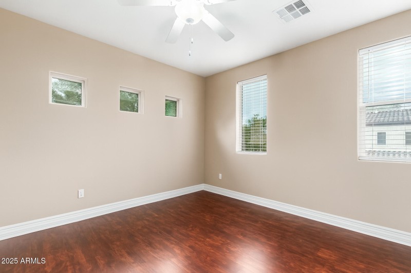 2821 S SKYLINE DR 107