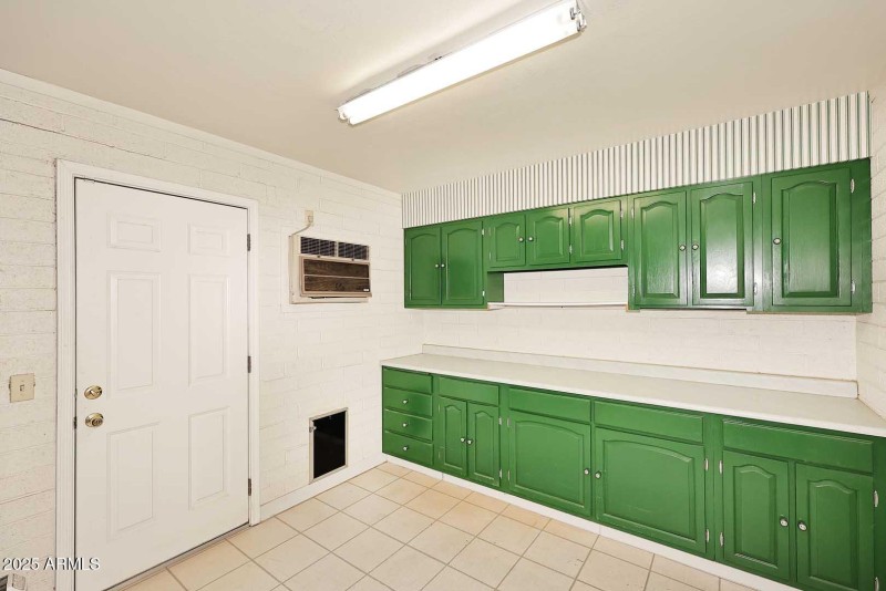 Laundry Room-Storage