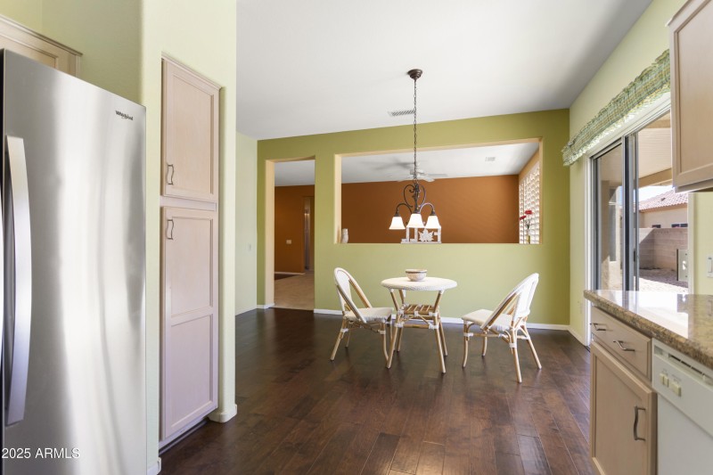 Breakfast area