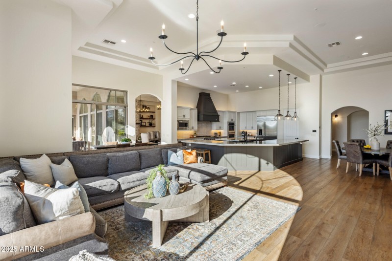 Expansive Natural Light