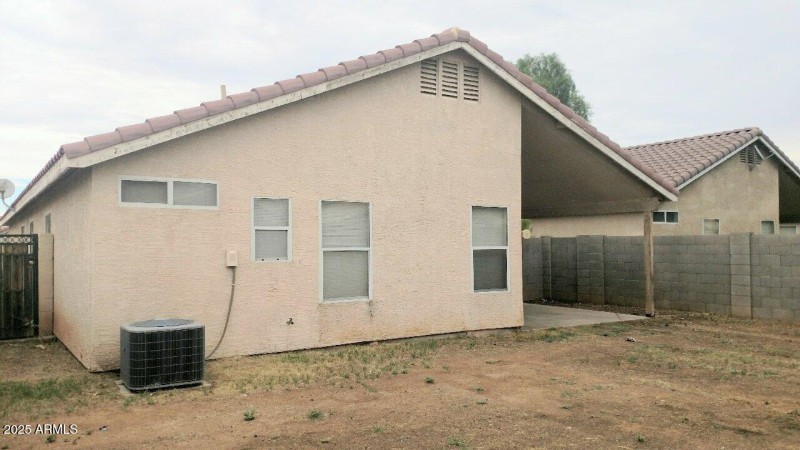 10443 W. Medlock - Back