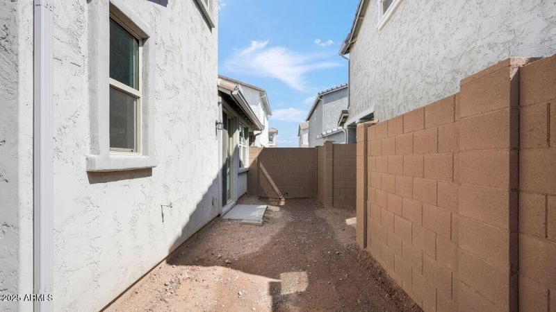 14625 W SAND HILLS Road - Ready Now!