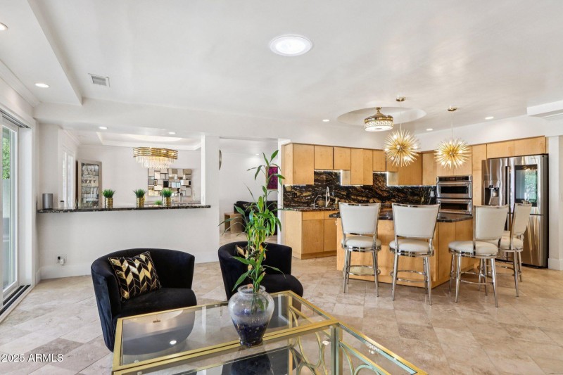 10-web-or-mls-18-web-or-mls-N 82nd St-L1