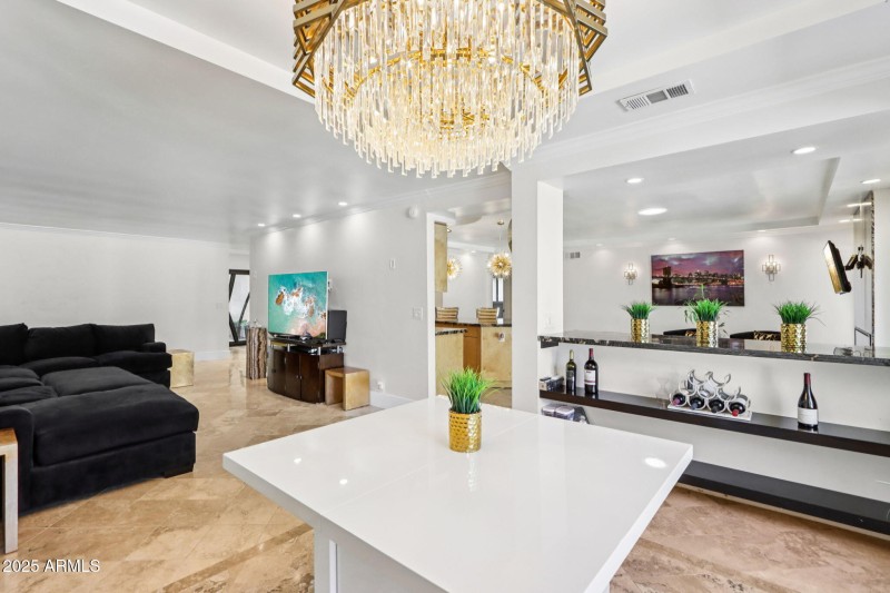 16-web-or-mls-11-web-or-mls-N 82nd St-L1