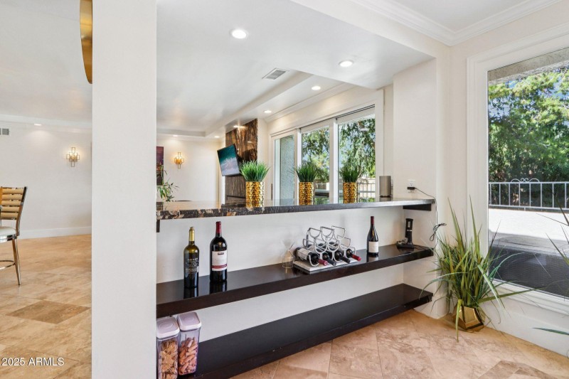 17-web-or-mls-39-web-or-mls-N 82nd St-L1