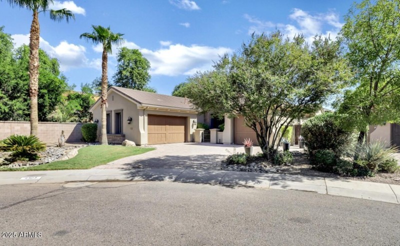 4303 S Oregon Ct - 2