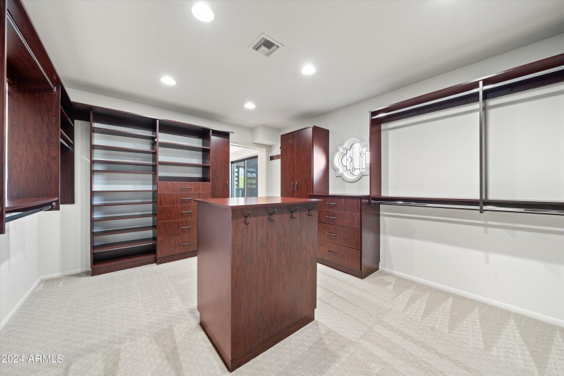 40-Primary Bedroom Closet