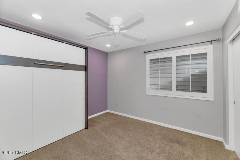 18624 N 39th St-large-015-019-TOD8845-15