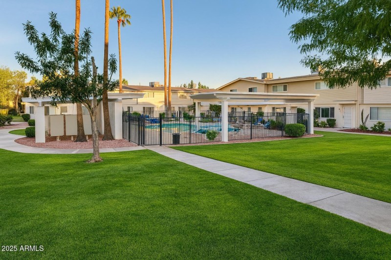 f5643430-704c-4d88-a68f-a8f6fb9a4981