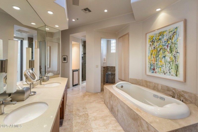 Refined En Suite Oasis