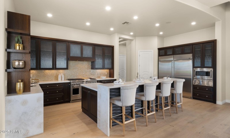 25-web-or-mls-Great Room Kitchen4