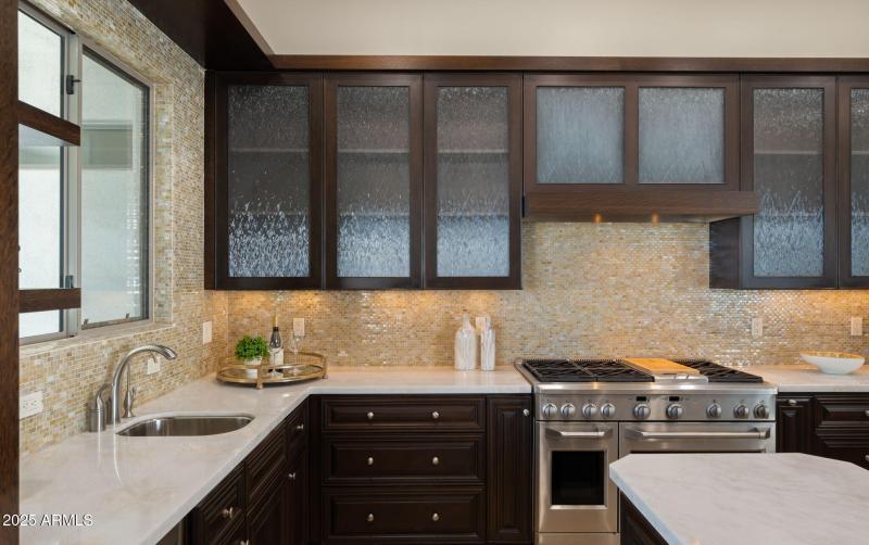 26-web-or-mls-Great Room Kitchen5