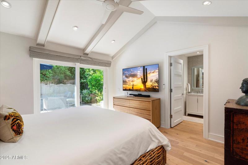 Effortless Indoor / Outdoor Connection