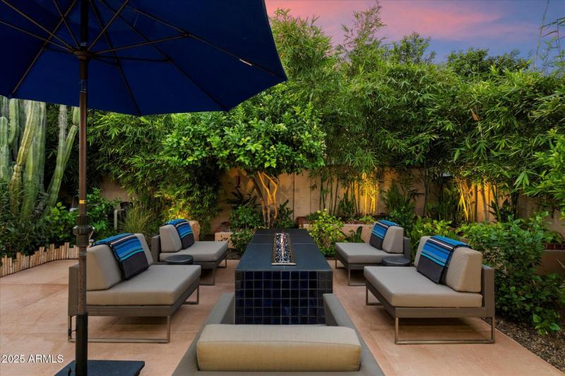 Fully Equipped w/ Patio Furnishings