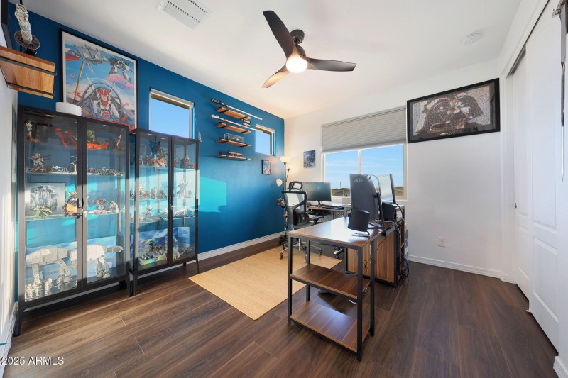 Home Office/Bedroom 5