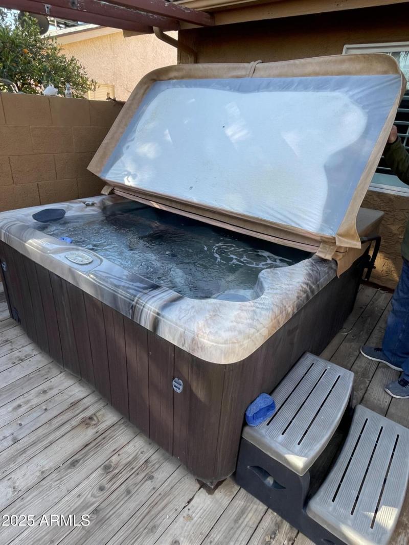 9f1d61fc-d3be-432f-afb1-c0e9a87ebba9