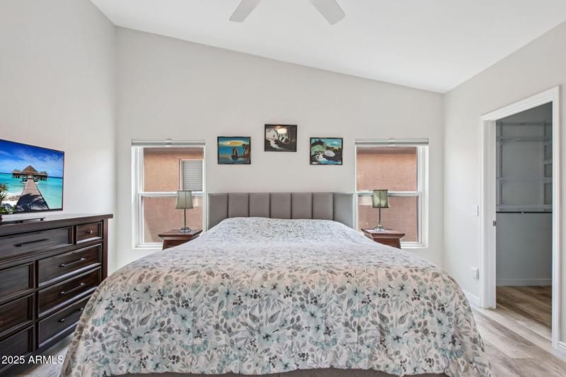 27-web-or-mls-N 148th Dr-S1909-025