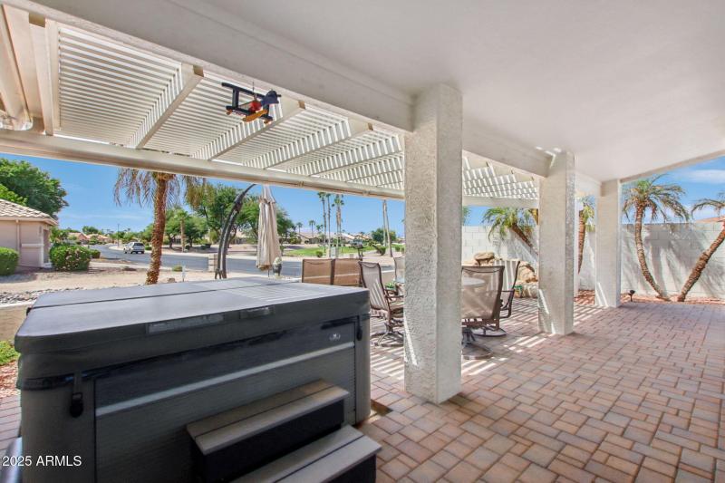 39-web-or-mls-N 148th Dr-S1909-037