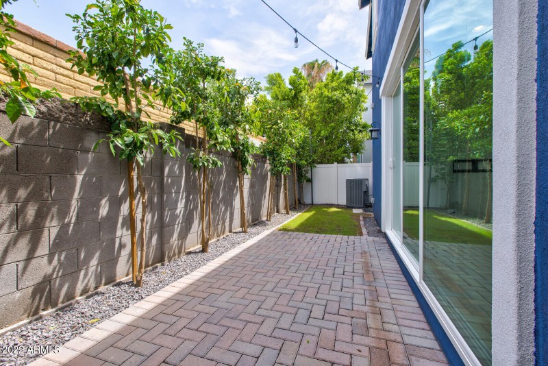 27_710_E_Boca_Raton_Road27_mls