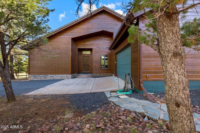 2758JaguarCir-Heber-AZ-2