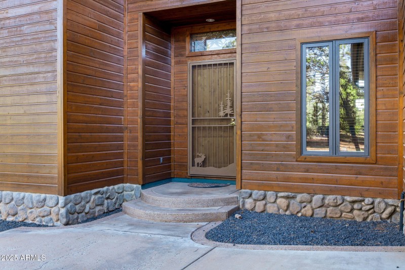 2758JaguarCir-Heber-AZ-3