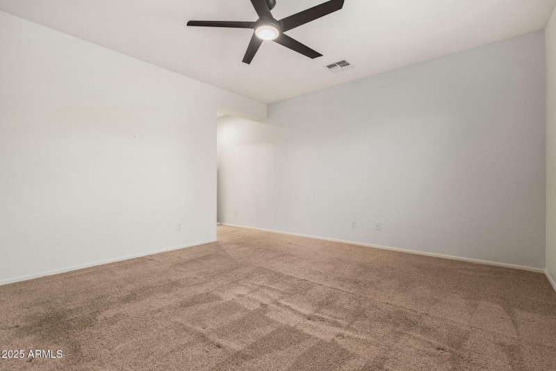 25-web-or-mls-12952 W Chapala Dr--25