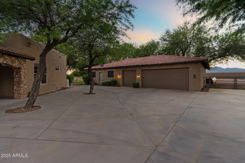 71-web-or-mls-8822-n-172nd-dr