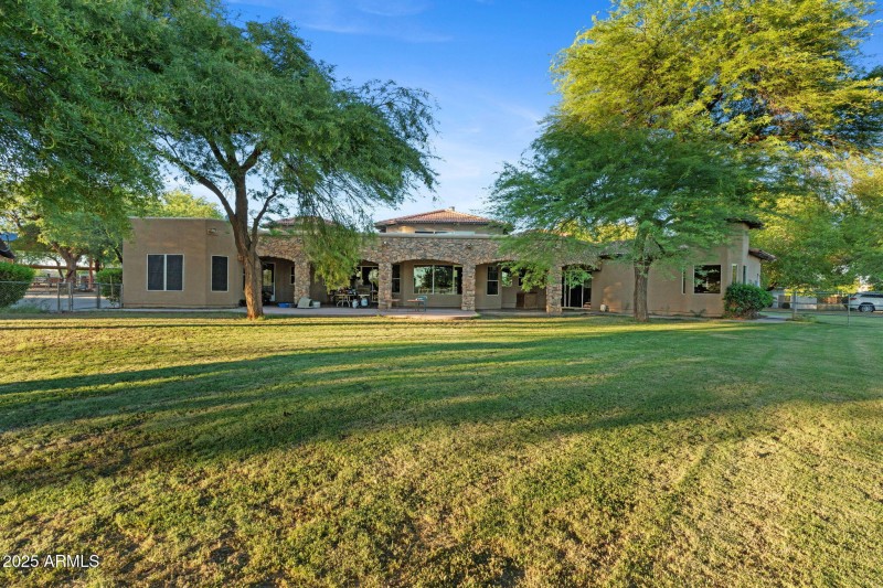 48-web-or-mls-8822-n-172nd-dr