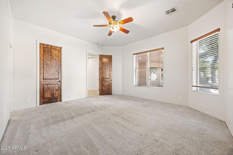 34-web-or-mls-8822-n-172nd-dr