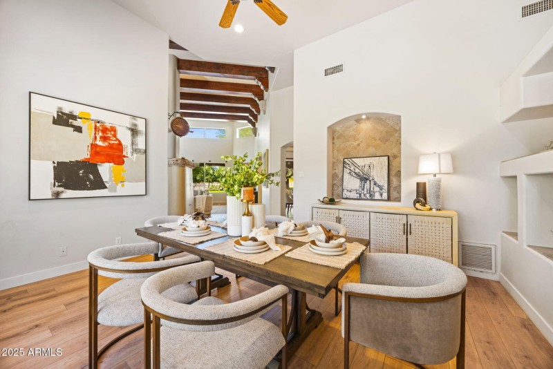 19-web-or-mls-8822-n-172nd-dr