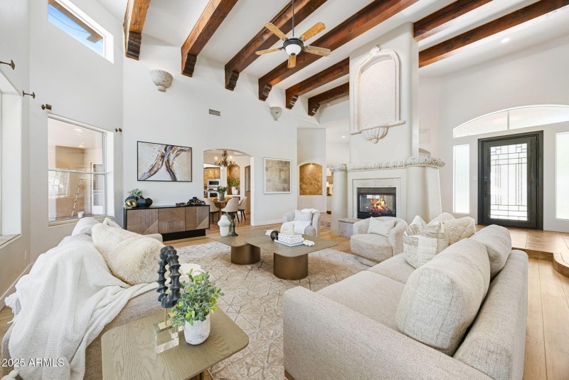 7-web-or-mls-8822-n-172nd-dr