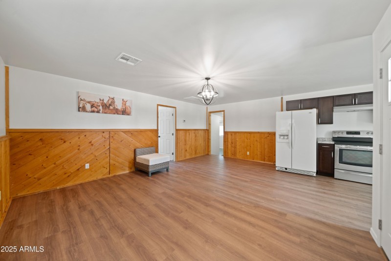 22810 W Roadrunner Ln 00018