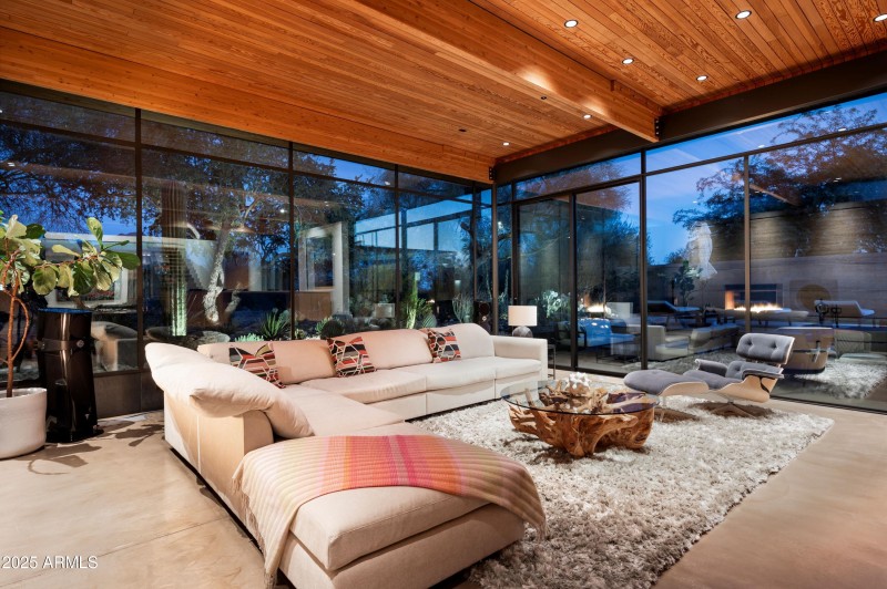 Outstanding Architecure