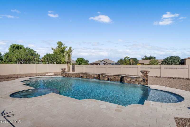 49-web-or-mls-Mewes-50