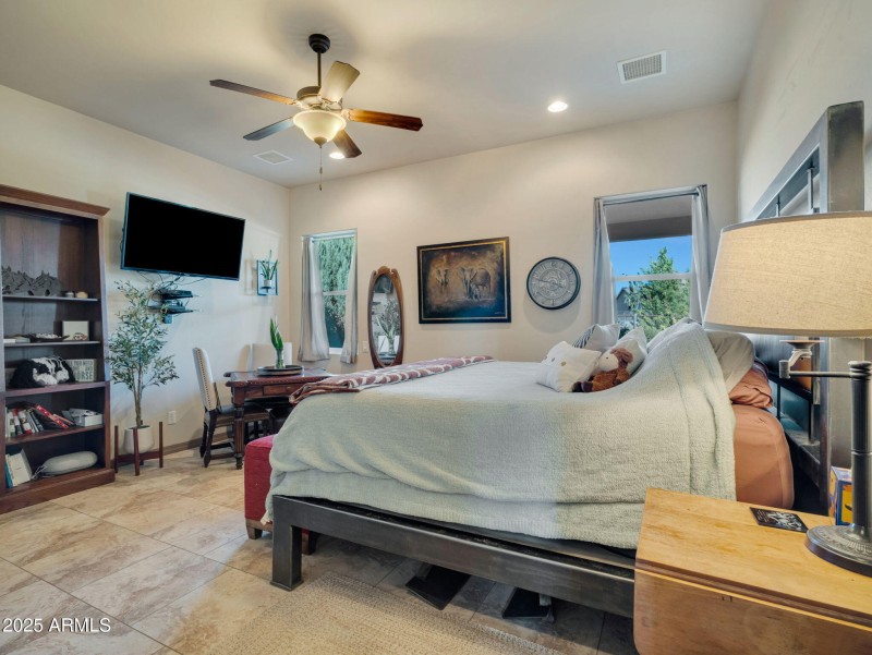 Owners suite bedroom